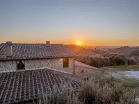Apartment beautiful sunset farmhouse pascianella - بيت ضيافة