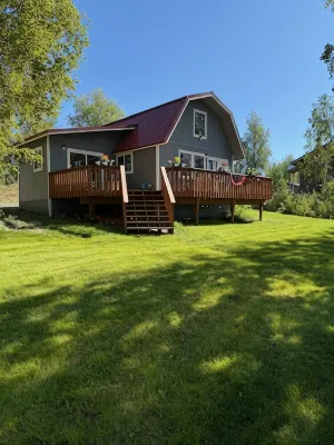 Long Lake Slice of Heaven.  Beautiful lake front home with activities for all. - พร้อมWifi
