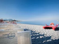 Grand Hotel De Rose Hotele w: Scalea