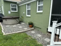 Block to Beach! Fossil Hunting, Hot Tub, Coffee Bar, Screened Deck, 1hr to DC