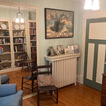 Mt Hope Heritage Home - Step back in time in this unique three bedroom home.
