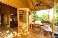 BAYLEAF: The Perfect Hideaway near secluded beach - 3-Star