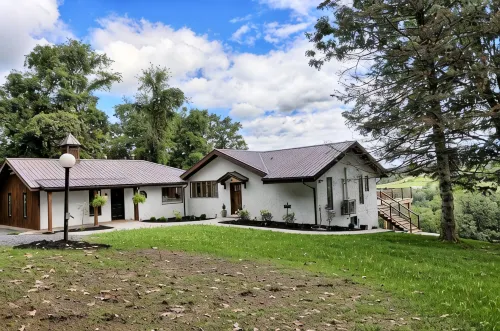 Private, modern home with river view, on 48 acres - Kitchens