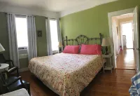Historic New England Home ,Reunions Beach Pass