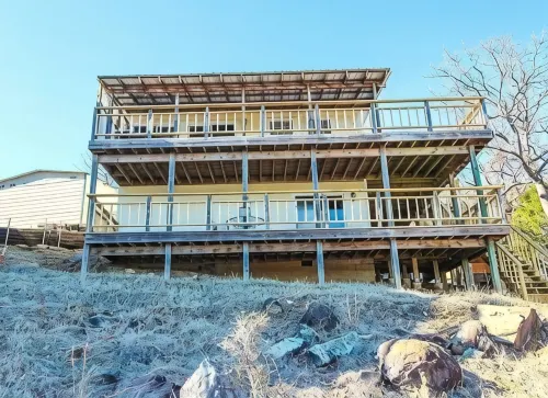 Eufaula Lakefront House In Quiet Neighborhood w/ Private Dock & Game room