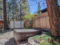 Pinetree Place Hotele w: Wrightwood