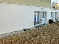 Quiet studio, countryside 5 minutes from town