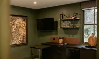 Converted milking shed on a working horse stud - บังกะโล