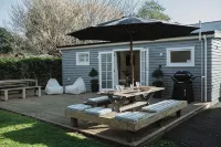 The Doctors Villa Waikanae - 빌라