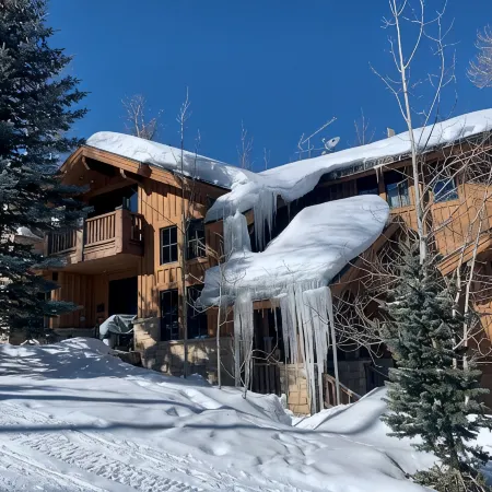 Beat the Heat! Spend 30+ Days @ Luxury 6-Bedroom Home; Walk to Canyons Village