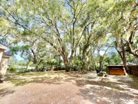 Charming Beaufort Retreat Entire Home Just Minutes from Downtown & Parris Island