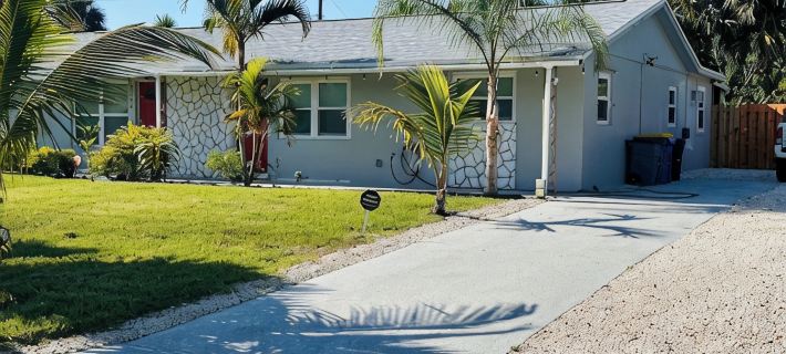 Jensen Beach Nautical Bliss Hideaway Hotels in Jensen Beach