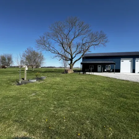 New Rustic Retreat, Firepit & Games, Hiking,Boating & Fishing near Lake Rathbun