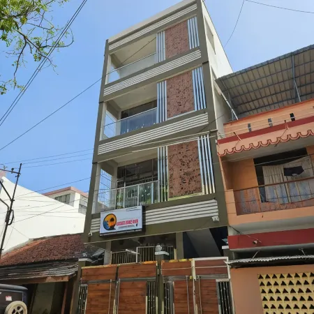 Golden Home Stay