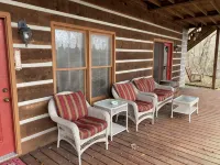 Lake View Lodge - Beautiful Year Round View of Center Hill Lake and Marina - 3-Star