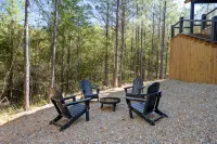 Secluded Luxury Couples Cabin with Hot Tub Các khách sạn ở 