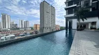 Urban Suites by Stellar ALV - Pools