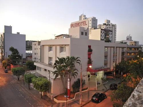 Hotel Plenotel - Pools