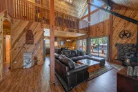 Knotty Pine Family Cabin (Tahoe Donner) - Dogs Welcome!!!