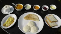 Hotel Aradhana Inn - 早餐
