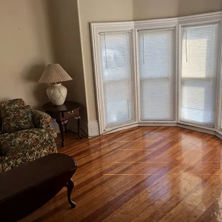 1 bedroom/1 bath