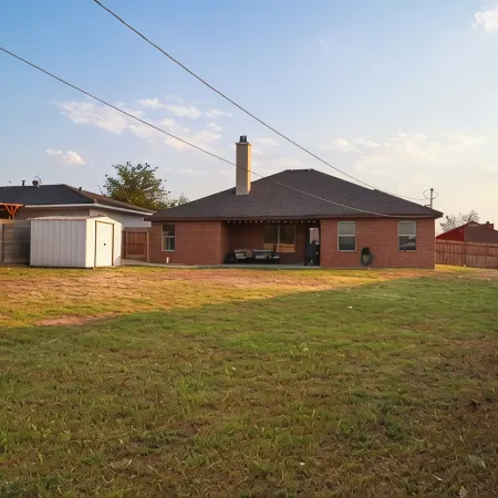 Dante’s Place-Spacious 3BR Home Near I-20