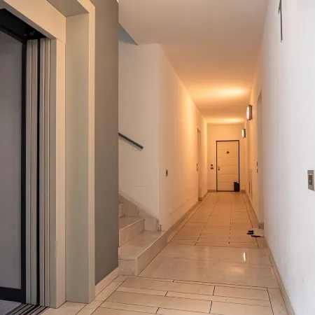 Modern apartment with private park - Maison Blanche