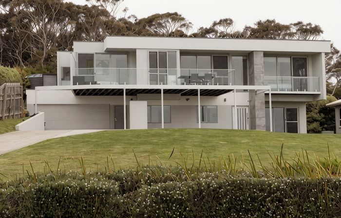 LUXURY BEACH HOUSE BINALONG at BAY OF FIRES
