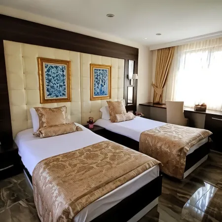 Venus Suite Hotel