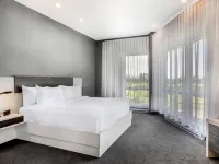 Quality Inn & Suites - 2-Star