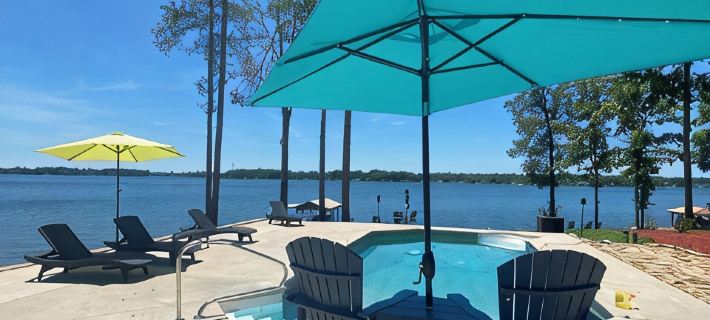 Lakeside Retreat Entire House Inground pool, kayaks, dock Hotels in Newberry County