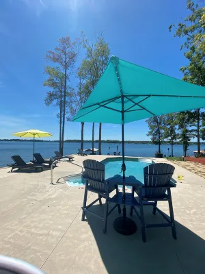 Lakeside Retreat Entire House Inground pool, kayaks, dock - 4-Star