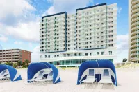Hyatt Place Panama City Beach/Beachfront