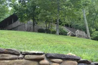 Little Tennessee River Cabin - in the Smoky Mountains