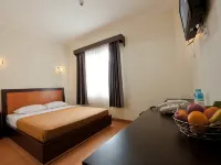 Derawan Indah Hotel Hotele w: Bugis