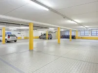 Hotel Ovest - parking
