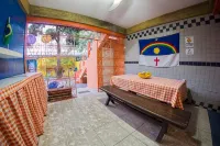 Cosmopolitan Hostel