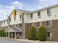Super 8 by Wyndham Front Royal Hoteles en Condado de Warren