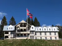 Hotell Eikerapen Gjestegård Åseral のホテル