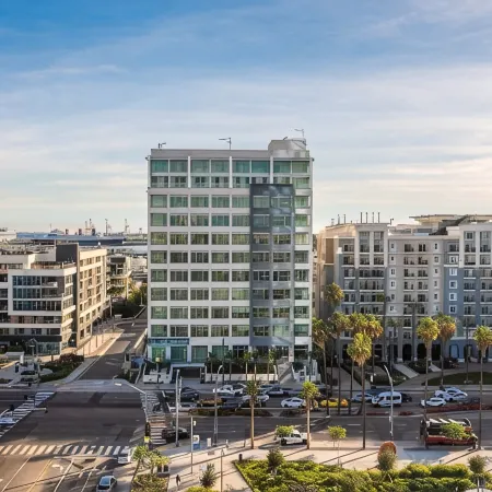 @ Marbella Lane - Sleek Corner Ocean View
