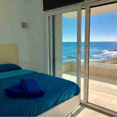 Luxury 3-Bedroom Seafront Apartment with Terraces and Stunning Sea Views Rooms