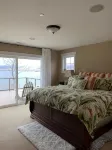 Luxury View Home on the Columbia River, Golf, Wineries & Gorge Amphitheater - 3-Star