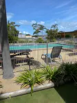 Castle Motor Lodge - Pools
