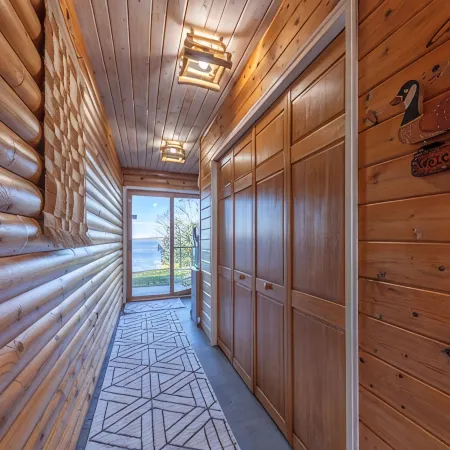 Beautiful home on Lake Pokegama!