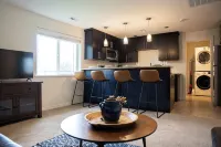 Quiet Pet-Friendly Home Near Autzen - บังกะโล