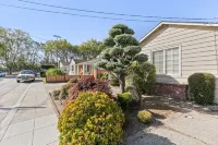 @ Marbella Lane - Modern Refreshing Home