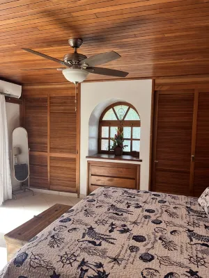 Delightful centrally located Simpson Bay Yacht Club condo.