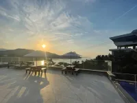 Hillsnorkelbeach Hotel - Pools