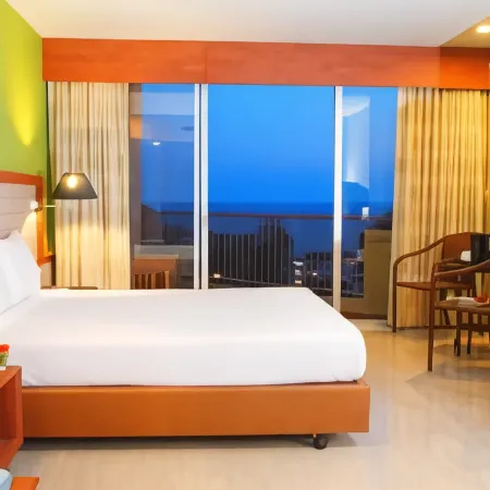 Long Beach Cha-Am Hotel