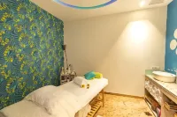 Rhodos Horizon Blu-Adults Only - spa